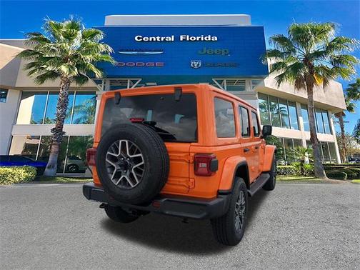 2025 Jeep Wrangler 4-Door Sahara 4x4