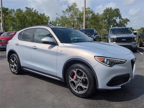 2022 Alfa Romeo Stelvio Ti