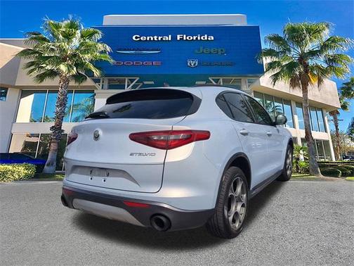 2022 Alfa Romeo Stelvio Ti