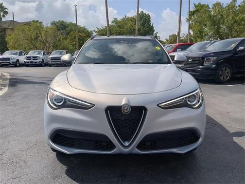 2022 Alfa Romeo Stelvio Ti