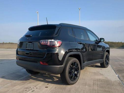 Diamond 2026 Jeep Compass Latitude