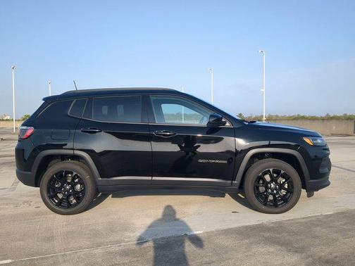 Diamond 2026 Jeep Compass Latitude
