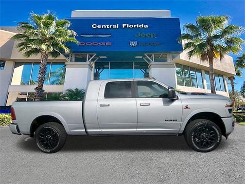 2026 RAM 3500 Limited Mega Cab 4x4 6'4' Box