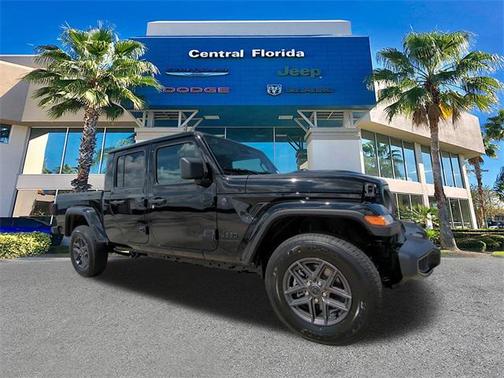 2025 Jeep Gladiator Sport S
