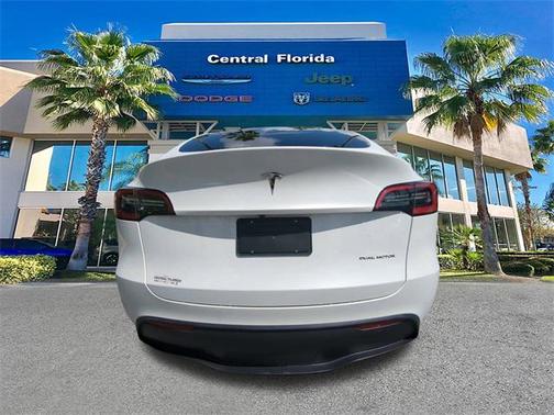 2023 Tesla Model Y Long Range Dual Motor All-Wheel Drive