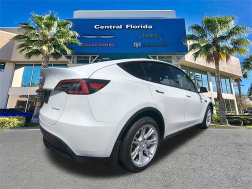 2023 Tesla Model Y Long Range Dual Motor All-Wheel Drive