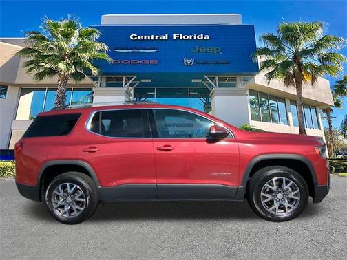 2023 GMC Acadia FWD SLT