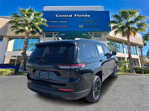 2025 Jeep Grand Cherokee L Altitude