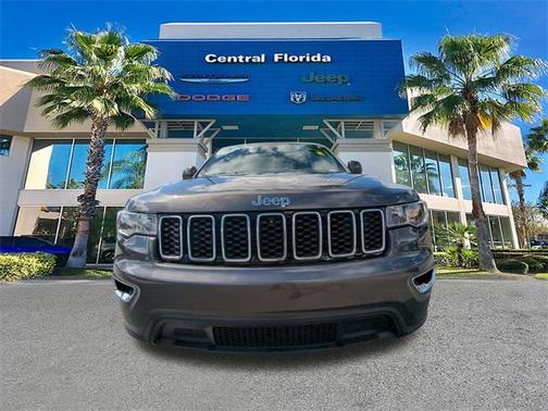2019 Jeep Grand Cherokee Laredo