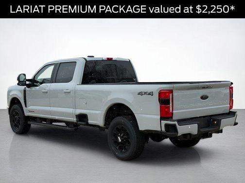 Avalanche 2026 Ford F-350 Lariat Super Duty