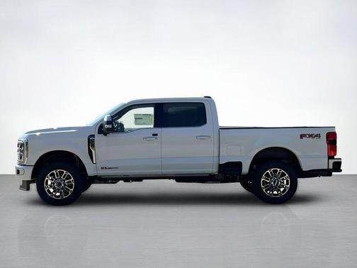 2025 Ford F-350 Platinum