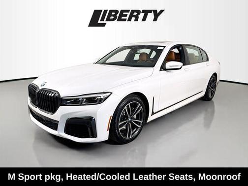 2022 BMW 740 i xDrive
