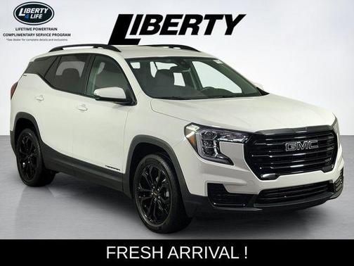 Summit White 2022 GMC Terrain SLE