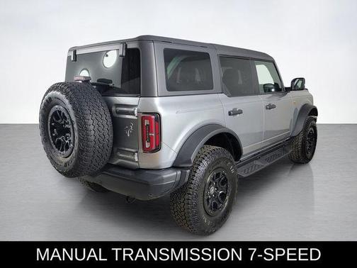 Silver Metallic 2024 Ford Bronco Badlands