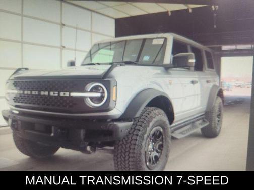Silver Metallic 2024 Ford Bronco Badlands