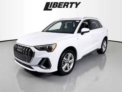 2021 Audi Q3 45 S line Premium
