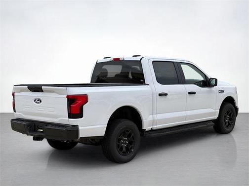 2025 Ford F-150 Lightning Pro