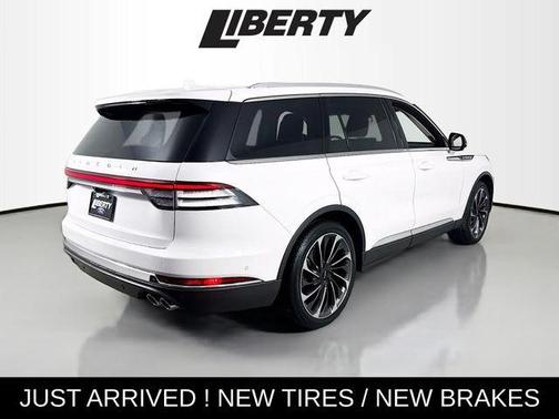 2023 Lincoln Aviator Reserve AWD