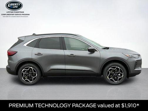 2026 Ford Escape Platinum