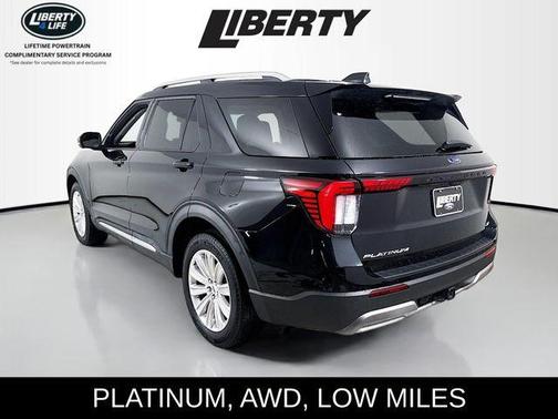 2025 Ford Explorer Platinum