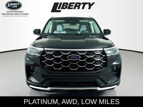 2025 Ford Explorer Platinum