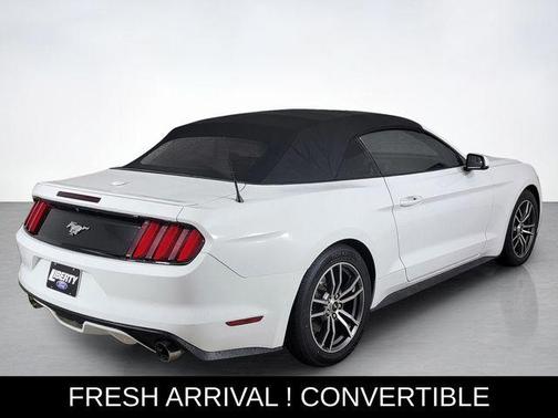 Oxford White 2017 Ford Mustang EcoBoost Premium