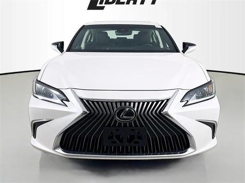2021 Lexus ES 250 Base