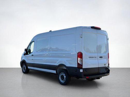 2026 Ford Transit-250 148 WB Medium Roof Cargo