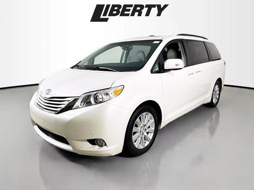 2014 Toyota Sienna XLE