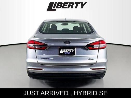 2020 Ford Fusion Hybrid SE