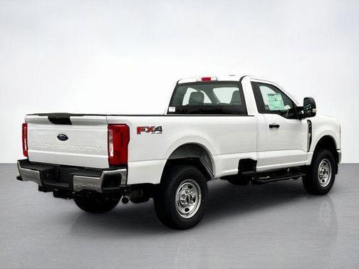 2025 Ford F-350 XL