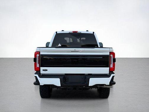 2025 Ford F-250 Platinum
