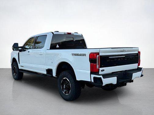 2025 Ford F-250 Platinum