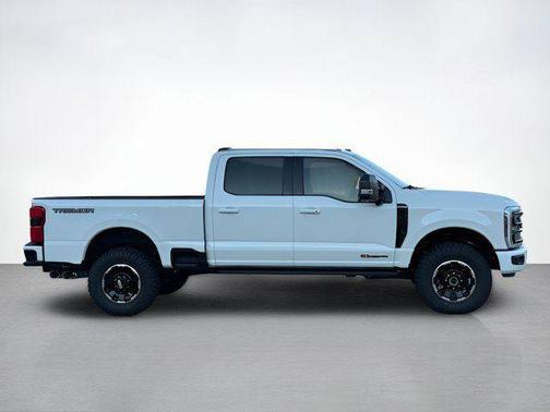 2025 Ford F-250 Platinum