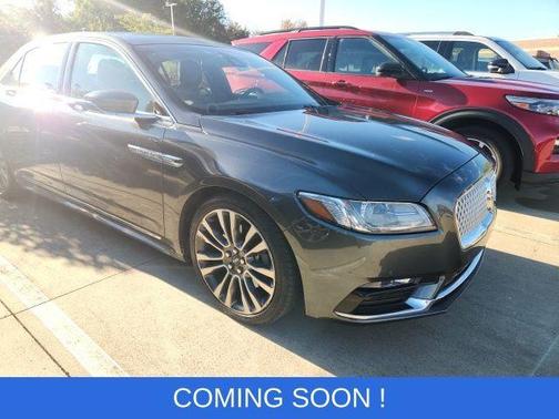 2017 Lincoln Continental Select