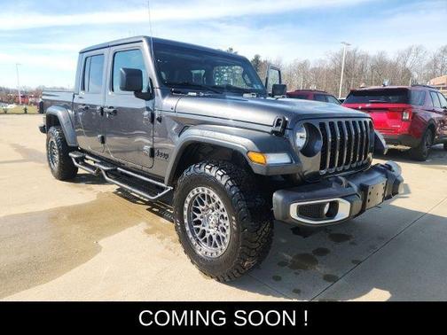 2023 Jeep Gladiator Sport