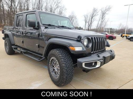 2023 Jeep Gladiator Sport