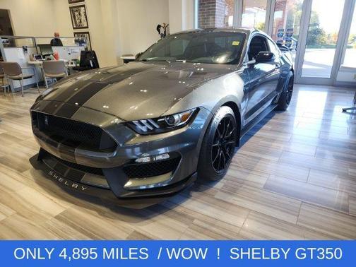 2019 Ford Shelby GT350 Base