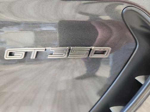 2019 Ford Shelby GT350 Base