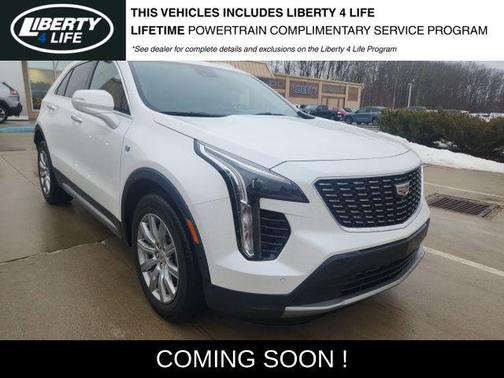 2023 Cadillac XT4 Premium Luxury