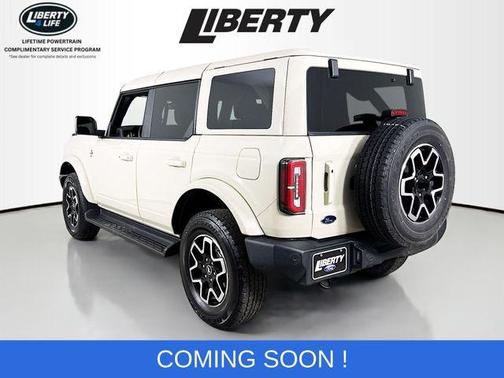 2025 Ford Bronco Outer Banks