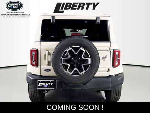 2025 Ford Bronco Outer Banks