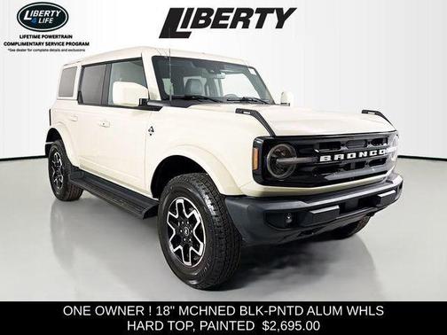 2025 Ford Bronco Outer Banks