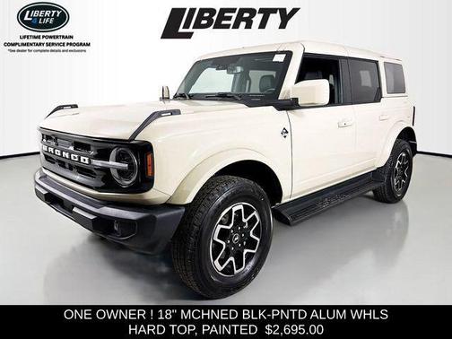 2025 Ford Bronco Outer Banks