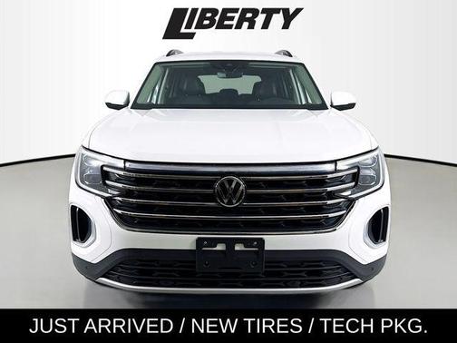 2025 Volkswagen Atlas 2.0T SE