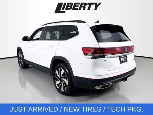 2025 Volkswagen Atlas 2.0T SE