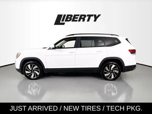 2025 Volkswagen Atlas 2.0T SE