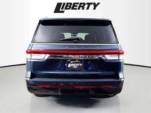 2024 Lincoln Navigator L Reserve
