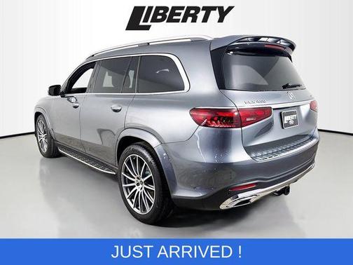 2025 Mercedes-Benz GLS 450 4MATIC