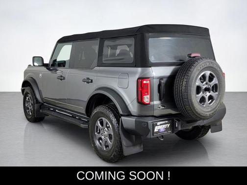Gray Metallic 2022 Ford Bronco Big Bend